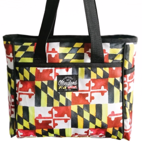 This insulated bag is the perfect size for a sporting event, concert or poolside. Insulated to keep your food and beverages either cold or hot. Size: 9.8″ (L) x 5.1″ (w) x 9.8″ (H).